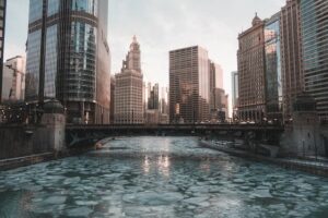 23 Best Tips for How to Survive A Chicago Winter (By a Local)