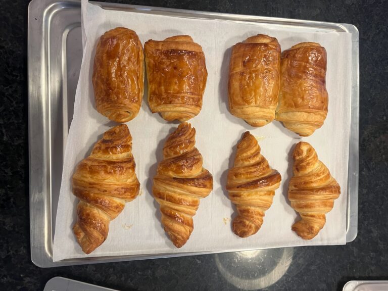freshly baked croissants and pain au chocolat: pastry class Paris